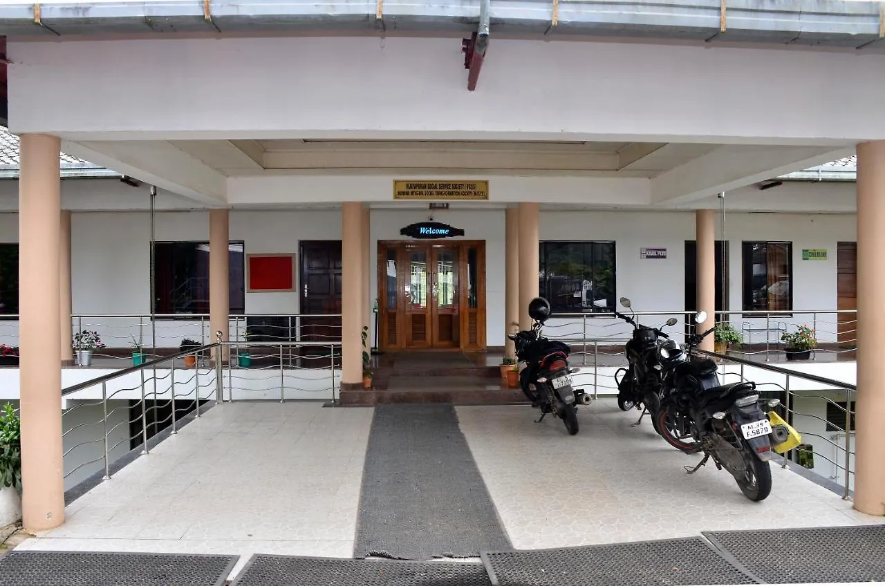 Ac Mist Hotel Munnar 2*,