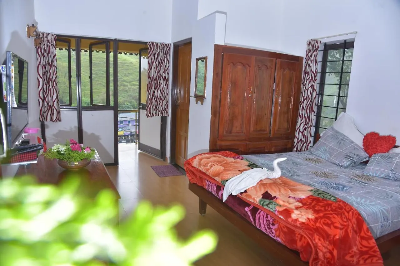 Ac Mist Hotel Munnar India